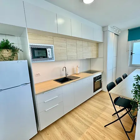 Lunamar Apartment
